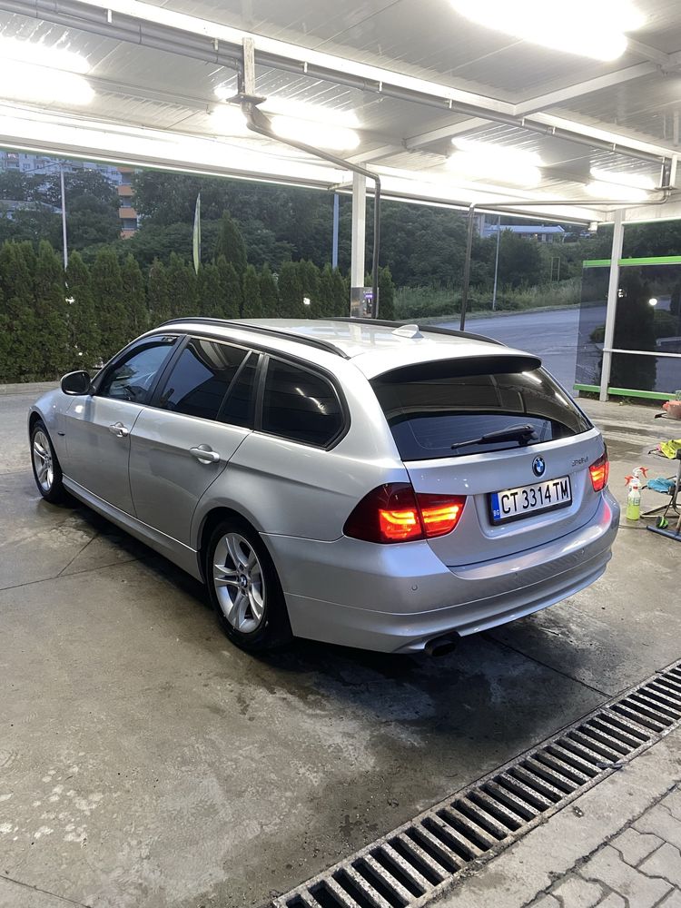 BMW 320.