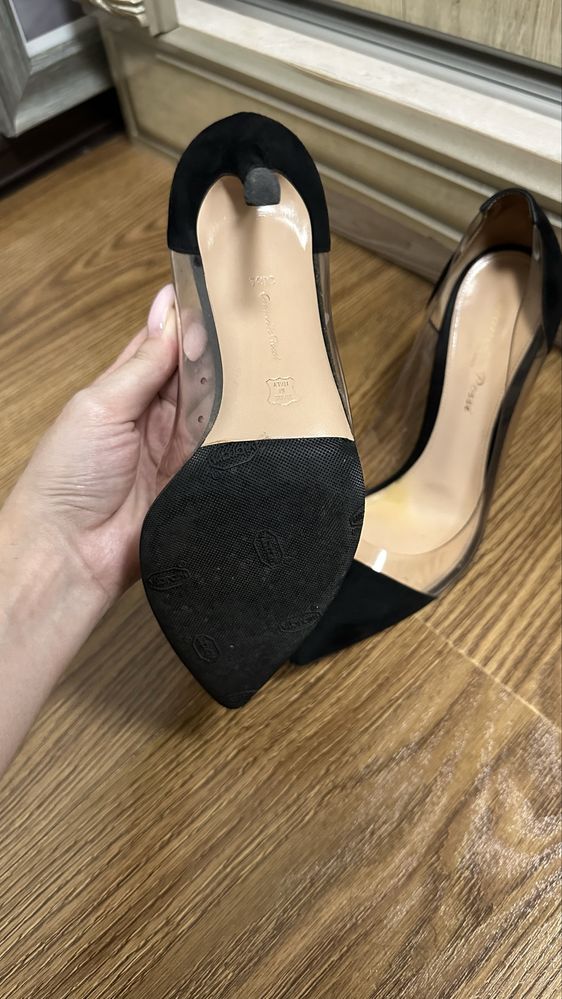 Gianvito Rossi лодочки