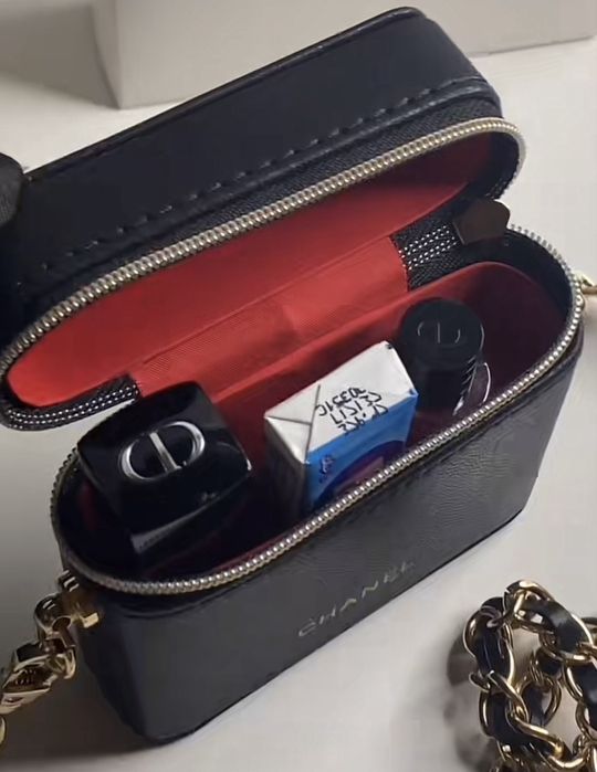 Chanel mini чанта