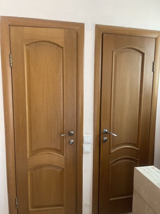 Межкомнатные двери из чистого дерева
