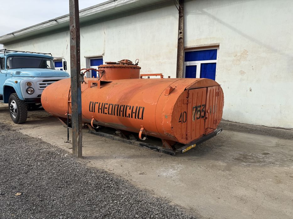 Bochka yomkost sisterna 8075lik