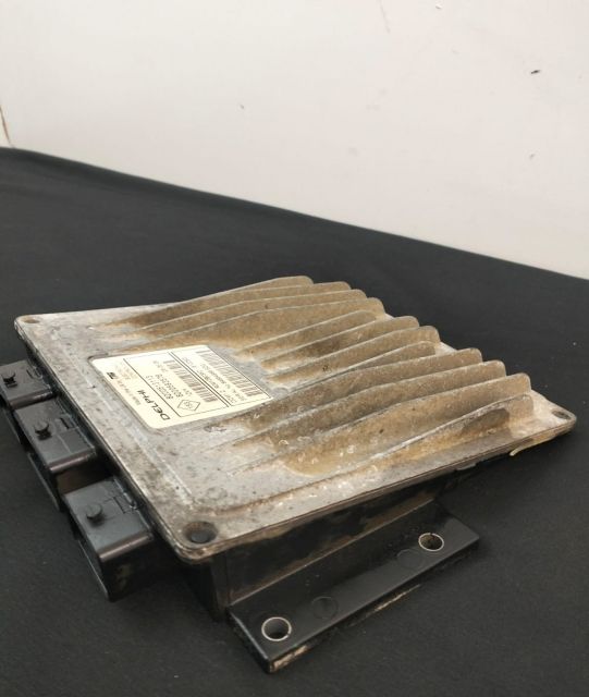 Calculator Motor 1.5 DCI  8200513113 Dacia Logan prima generatie