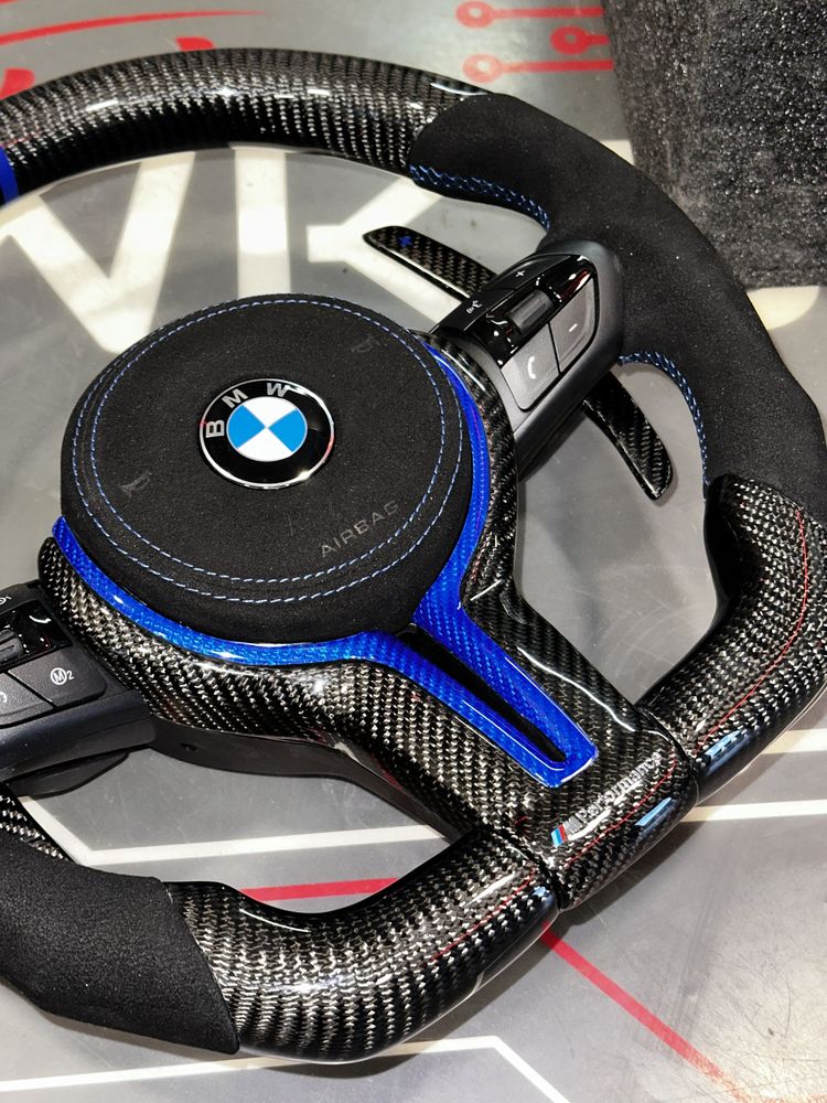 Volan BMW M ALCANTARA / CARBON / Vibratii / Incalzire /DISTRONIC