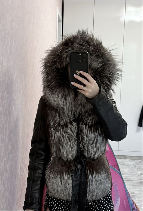 Зимняя куртка натуральная кожа и чернобурка