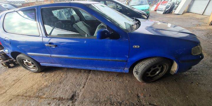 Fuzeta fata stanga Volkswagen VW Polo a 3-a generatie 6N (facelift)