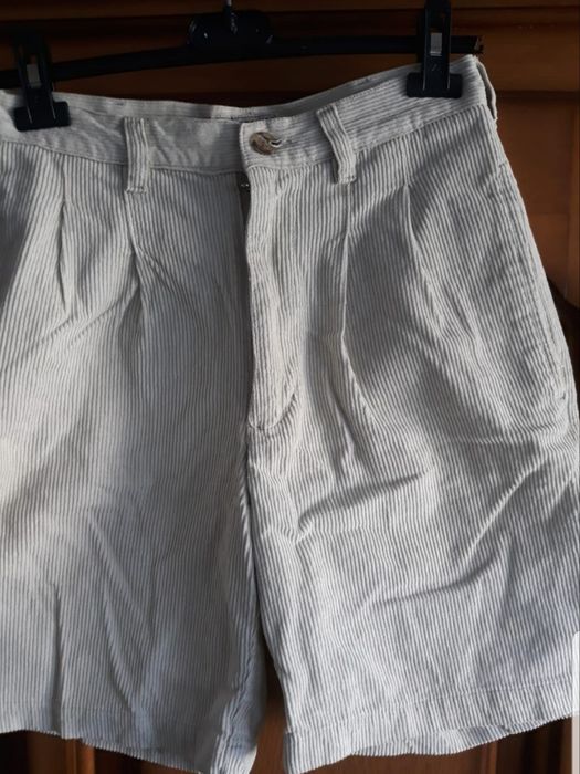 Pantaloni scurți raiați nr.29