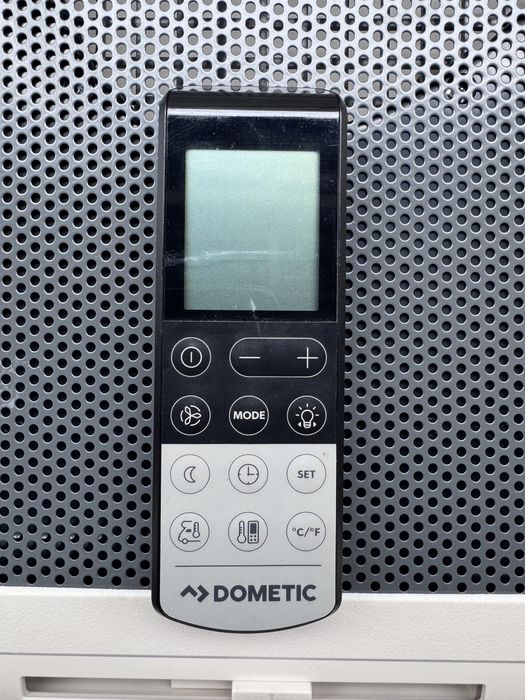 Aer  condiționat rulota camper Dometic FreshJet 2200