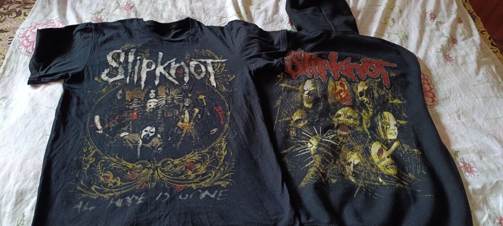 Анорак и тениска на slipknot