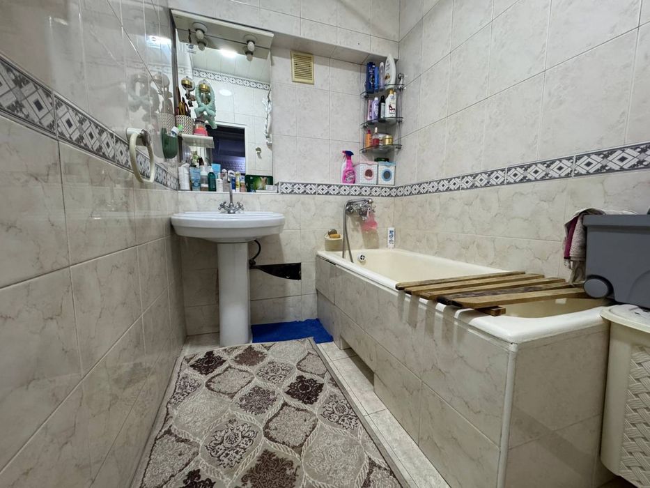 4/7/9 100 кв.м Риёзий Паркентский , рядом базар