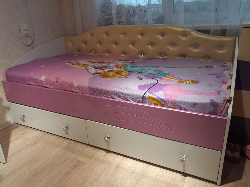 Эксклюзивная кровать для девочки 90×200