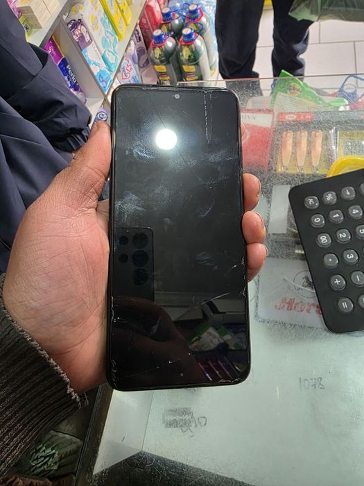 Sotiladi srochna pul zarur 500.000