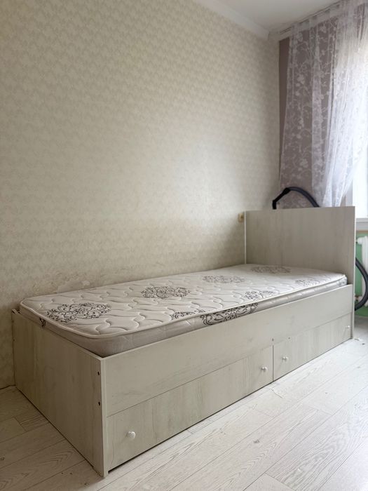 Продается кровать