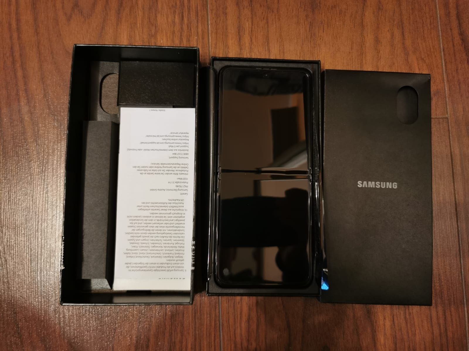 Samsung Galaxy Z flip4