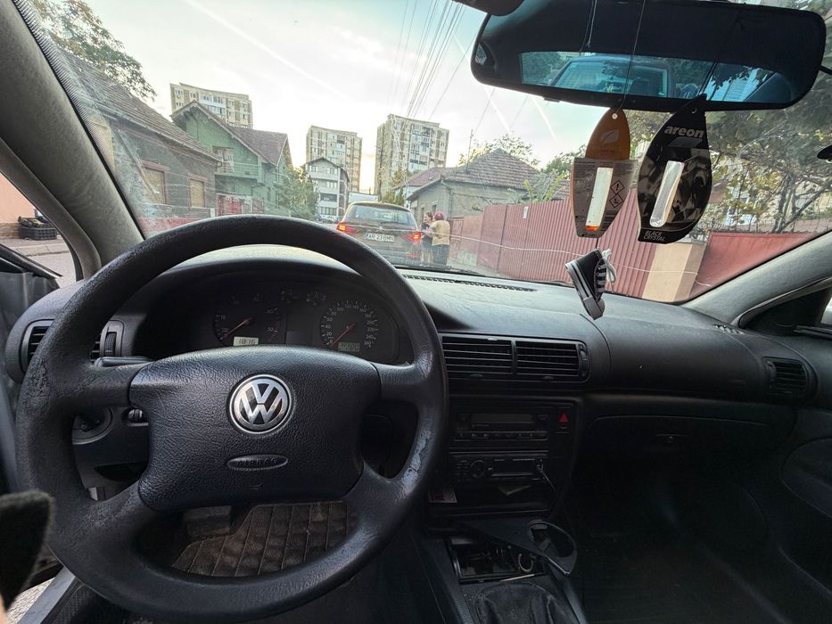 Volkswagen Passat 1.9 TDI – 2000 | 1300 € negociabil | Arad
