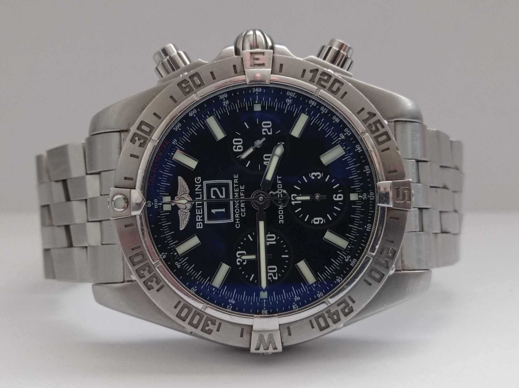 Breitling Chronomat Blackbird 44 Big Date