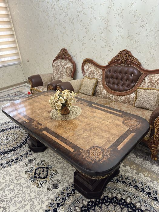 Диван кресло ва стол сотилади