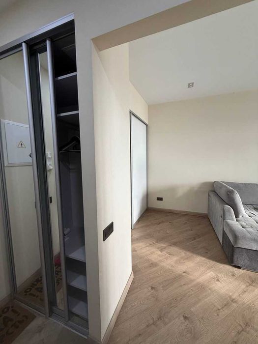 Дава се под наем Двустаен апартамент в София, Дружба 1 - 45 кв.м за 350 € - Снимка #2