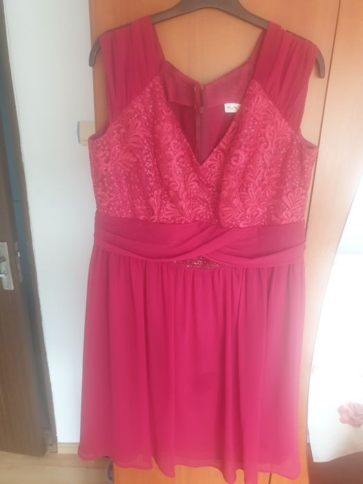 Rochie eleganta calitativa