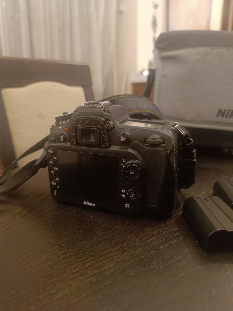 Фотоапарат Nikon D7100, Sigma Art 18-35 и Nikkor 50мм 1.8G
