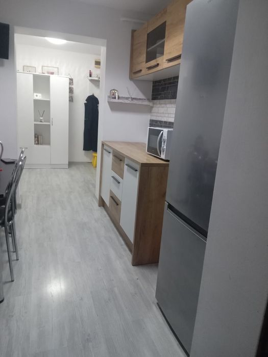 Ap 2 camere decomandat de inchiriat