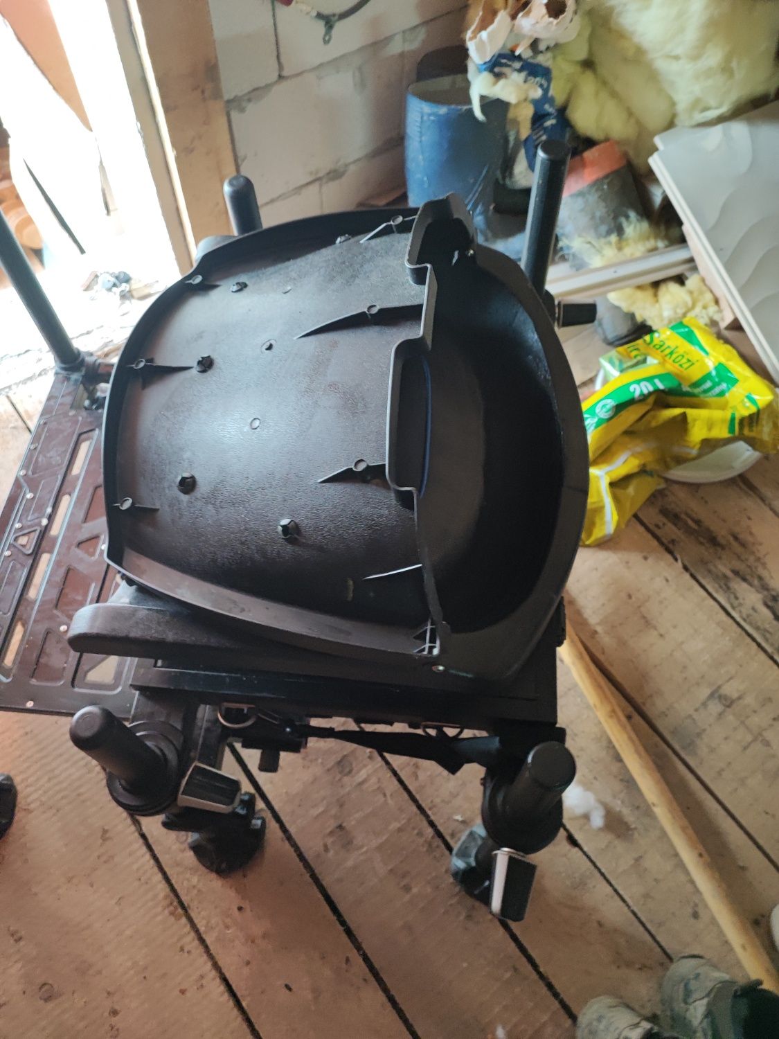 scaun modular feeder dome rotary box cu platforma preston