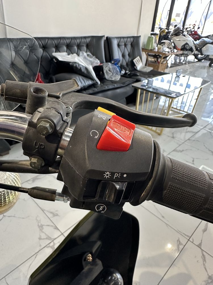 Muravey Xunjie 250 куб. 2Т. Motoroller, Муравей, Мотороллер