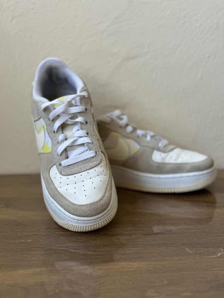 Nike Air Force 1