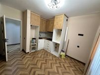 Продаётся 1/1/5 на м-в Карасу 1