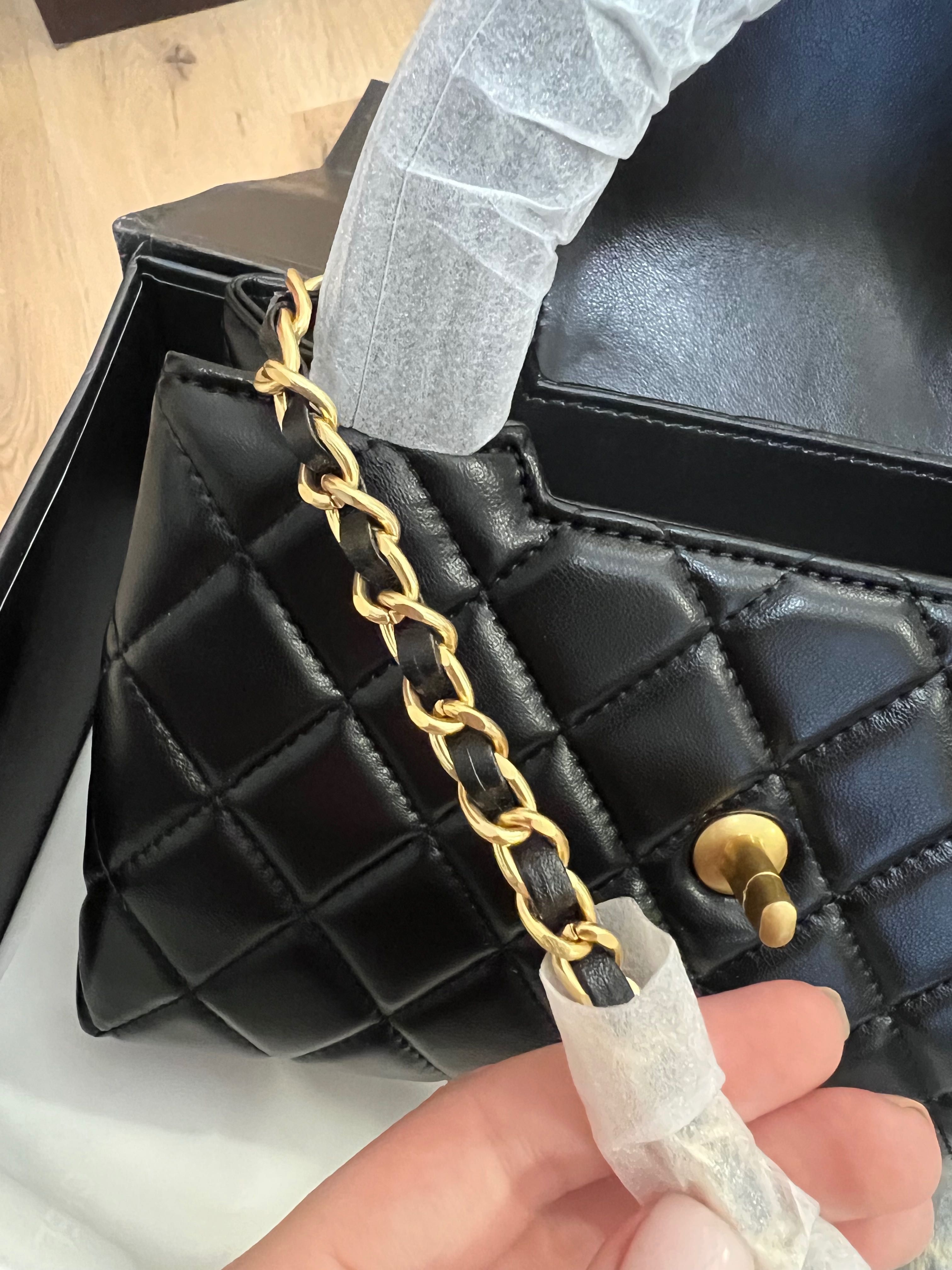 Кожена чанта chanel
