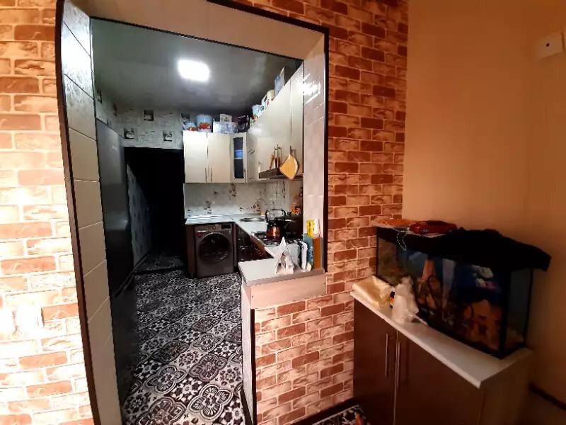 Продаю 2/1/4 Чирчик, возле 11-школы