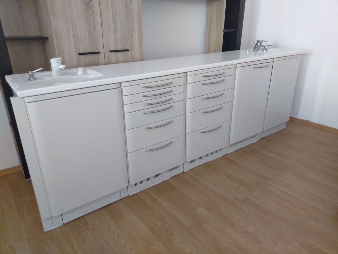 Mobilier metalic  cabinet stomatologic