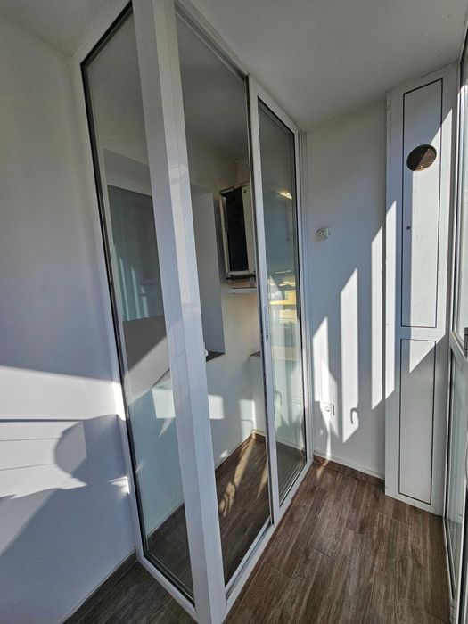 Продавам използвани профили алуминиева дограма