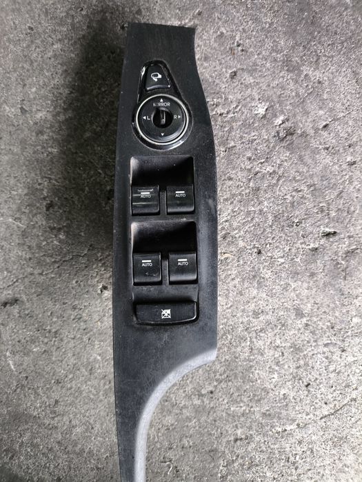 Копчета за стъкла за Hyundai i40