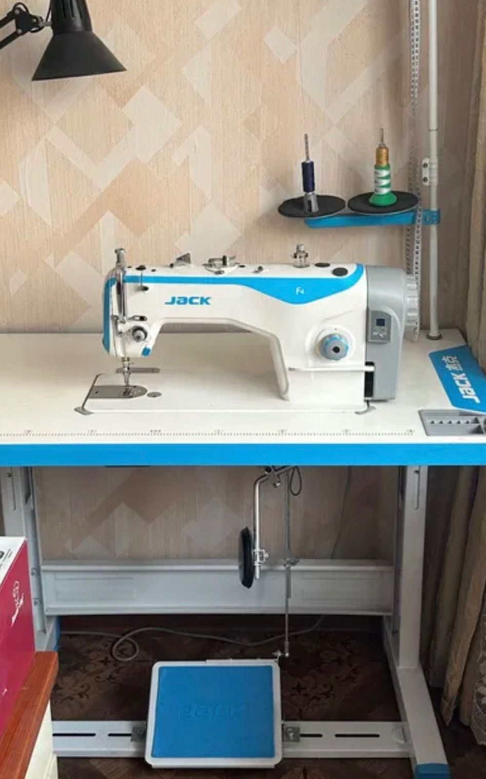 Промышленная швейная машинка Jack