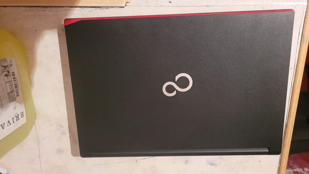 Fujitsu lifebook E546