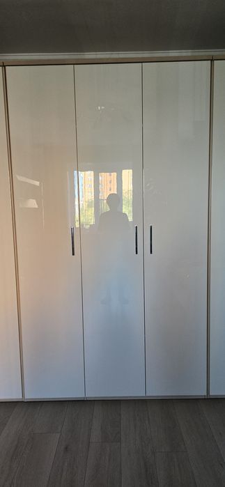 Шатура трёхдверный шифонер