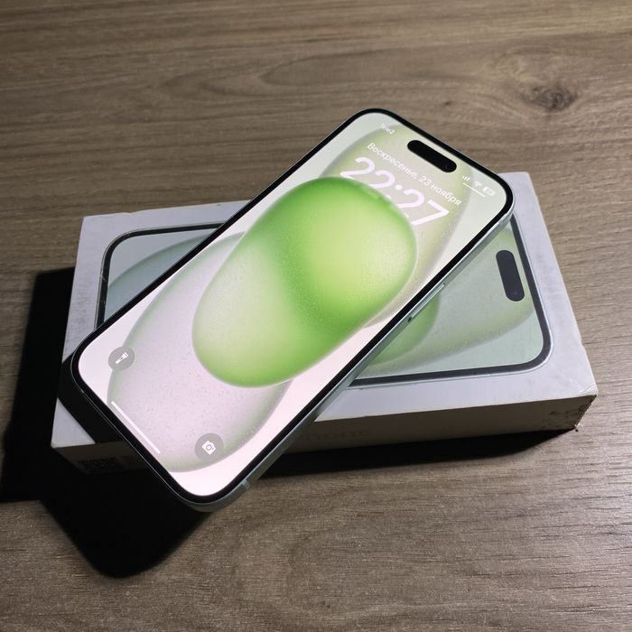 iPhone 15 Green (128GB)
