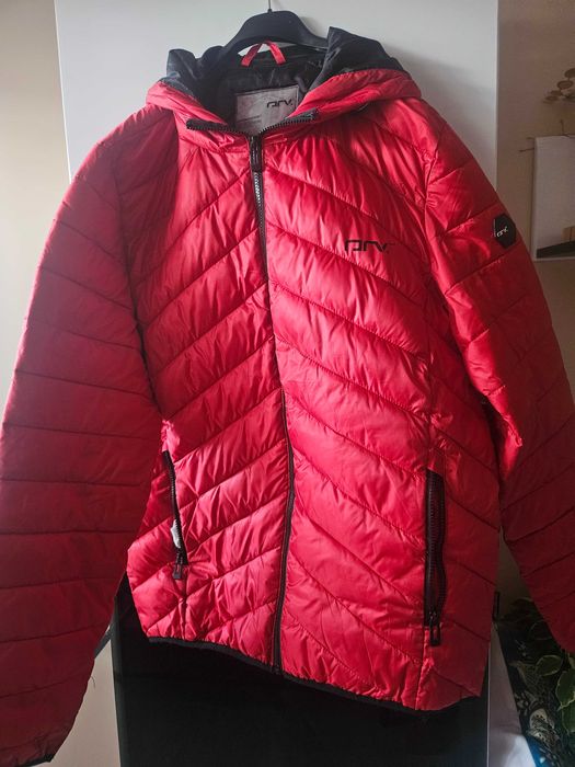 Симпатично дамска якенце