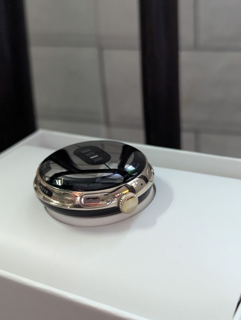 Часовник Pixel Watch LTE