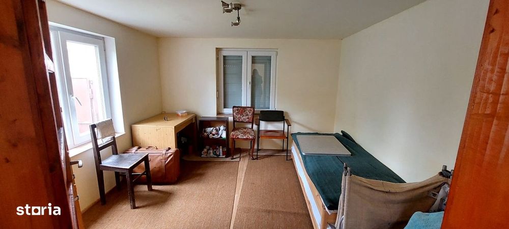 Casa 2 camere cu suprafata 50mp si teren 1300mp,in Miercurea Sibiului