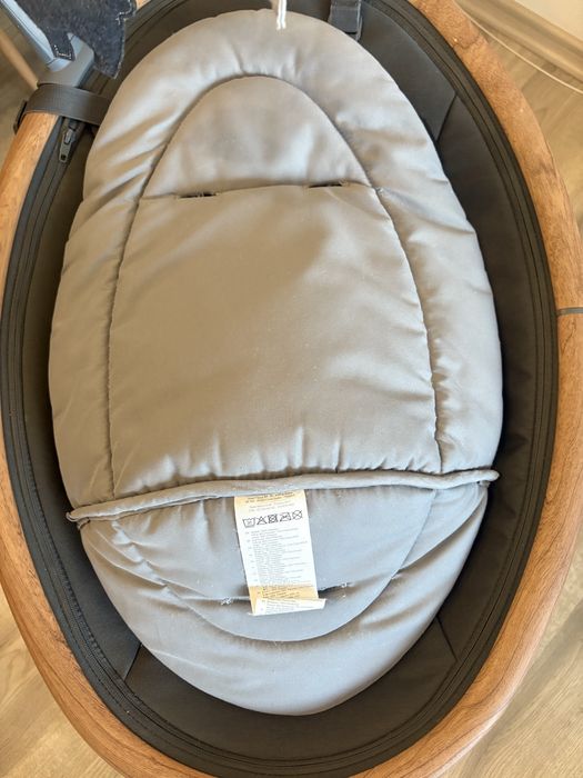 Бебешка Люлка Maxi-Cosi Cassia Essential Graphite