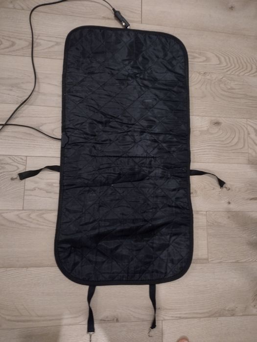 Husă auto cu încălzire