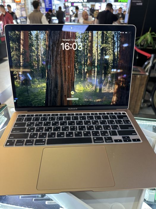 Macbook Air 13, M1, 256gb gold
