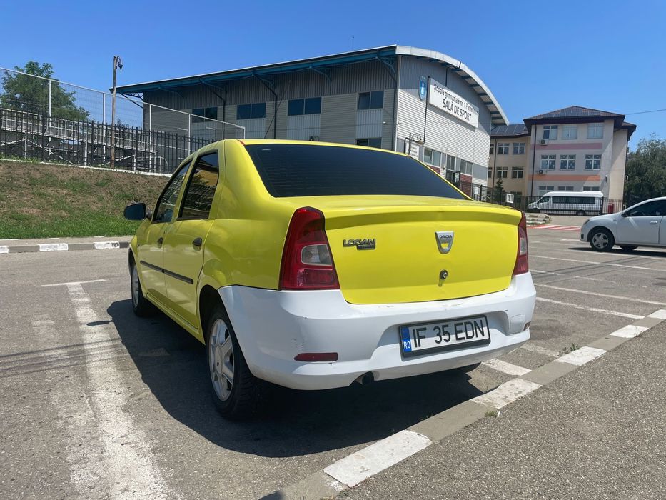 Dacia Logan 2011