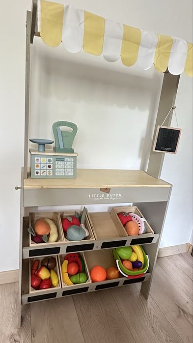 Magazin alimentar Little Dutch + cantar, legume si fructe suplimentar