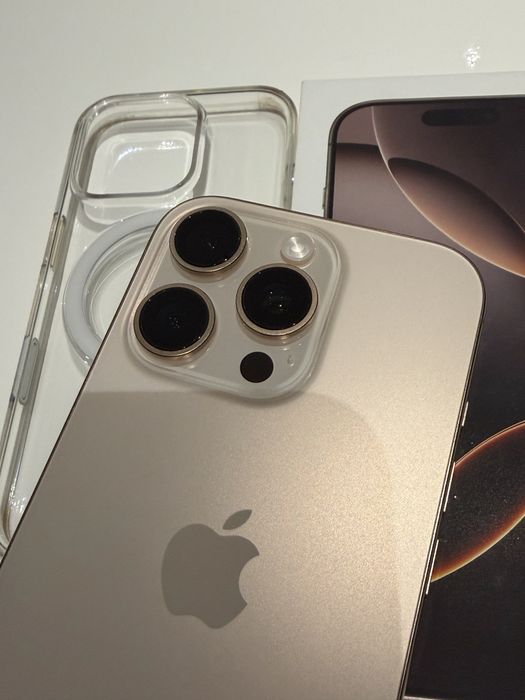 Vand Iphone 16 PRO Desert Titanium 256 GB