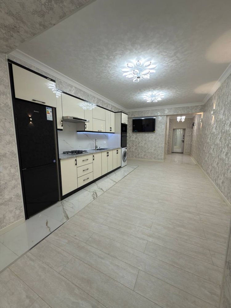 Продается 3 комнатная квартиа площадью 78 кв.м. В Вокзале ор. Узгазоил
