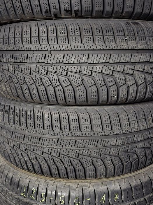 4 Броя 215/60/17 Hankook 2x6,5mm 2x5,5mm