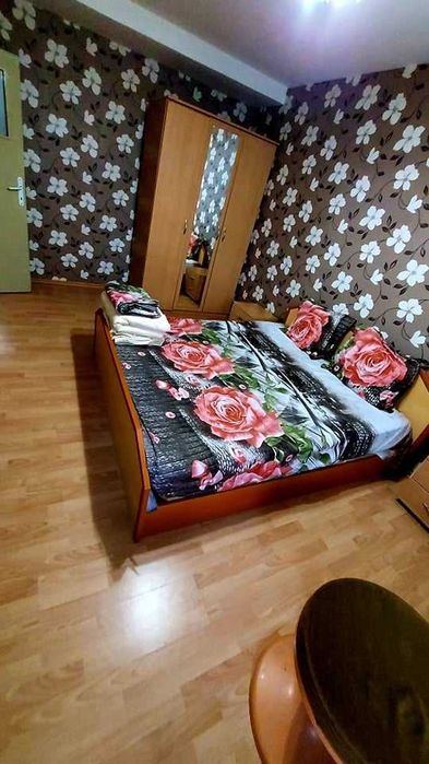 Дава се под наем Двустаен апартамент в Бургас, Лазур - 65 кв.м за 219.3 € - Снимка #3