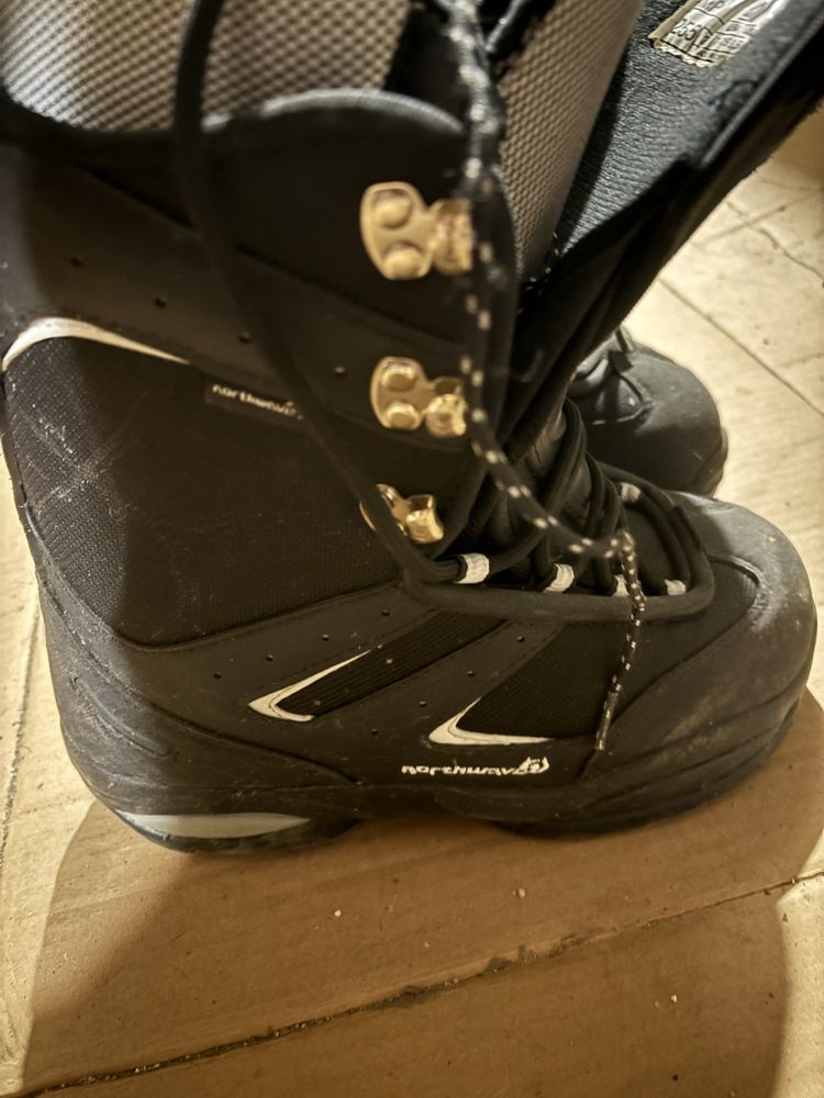 Обувки за сноуборд